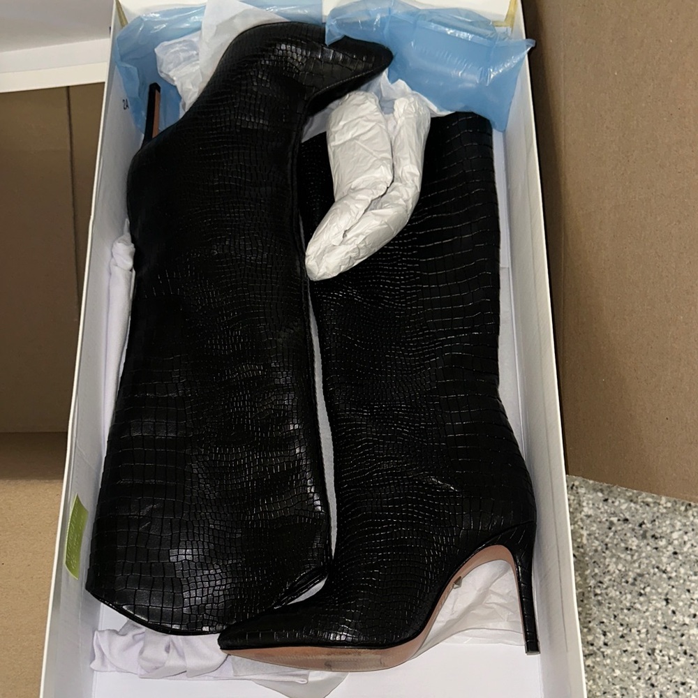 Schutz Maryana Black Croc-Embossed Women's Boots